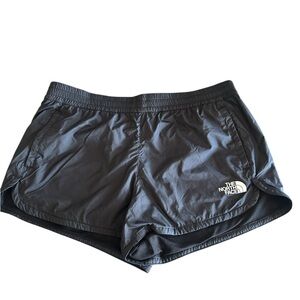 THE NORTH FACE Hydrenaline Windwall Shorts - Size L - Black